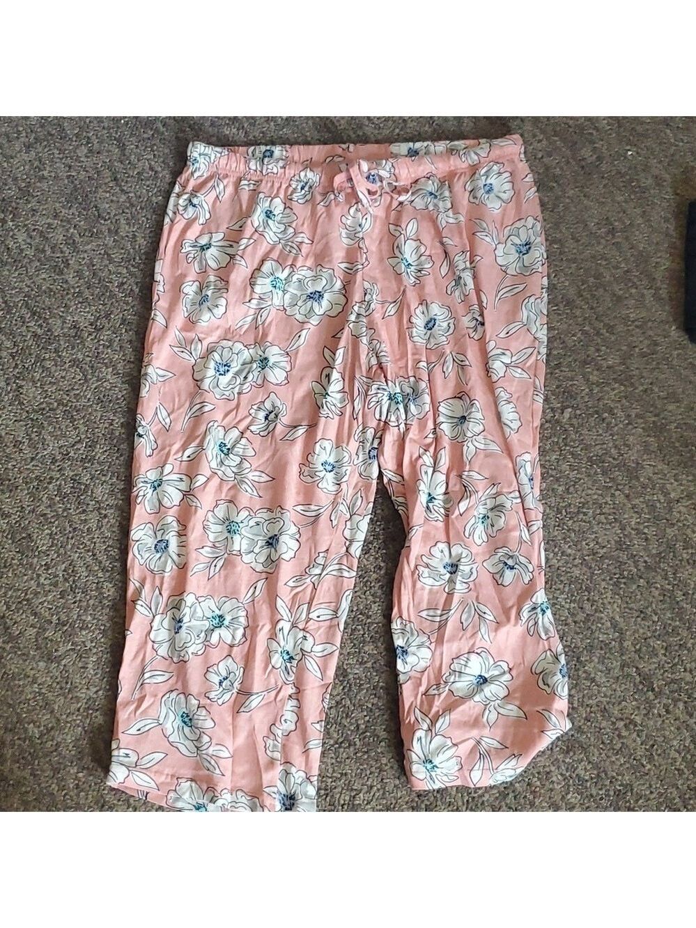 Carisma capris size Xl